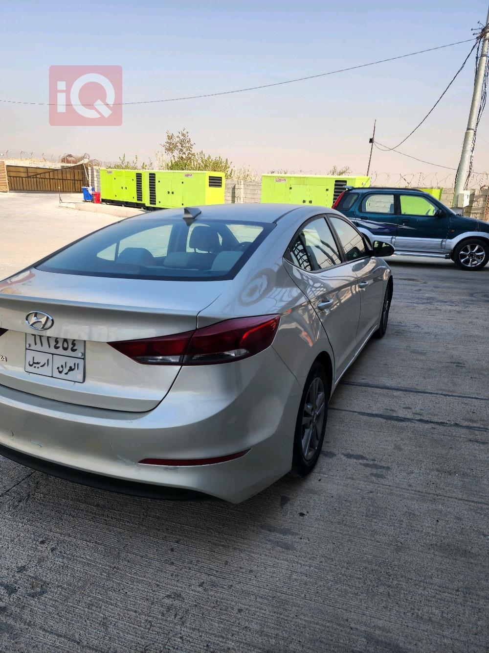 Hyundai Elantra